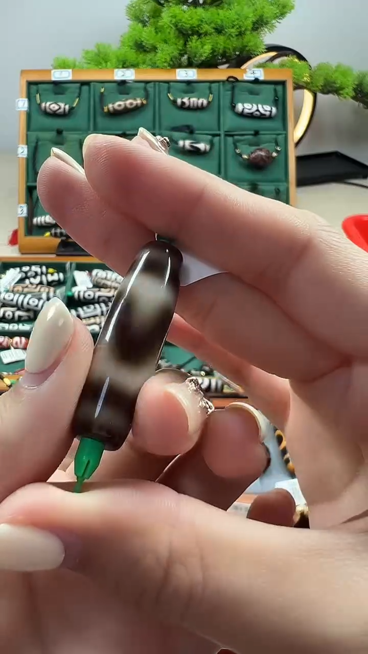 玛瑙/玉髓（覆膜）颈饰未镶嵌16（微瑕随机发货）