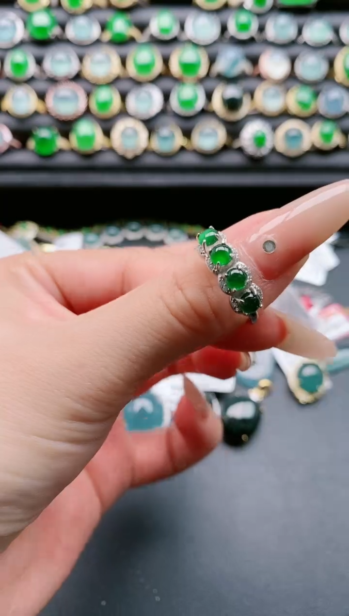 【闪购商品】翡翠戒指银S925镶嵌1111111