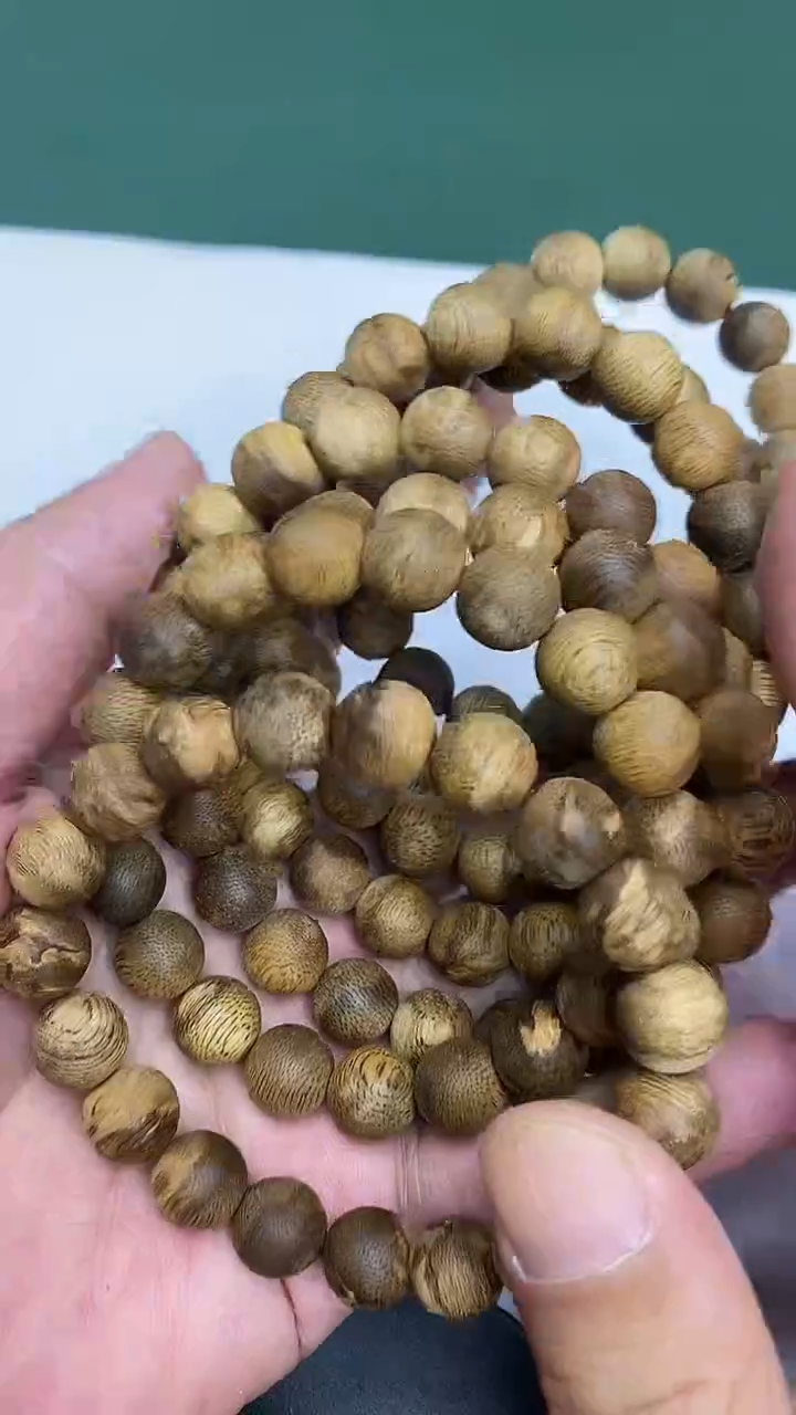 【闪购商品】沉香手串cq8931沉香单圈手串多样性发一