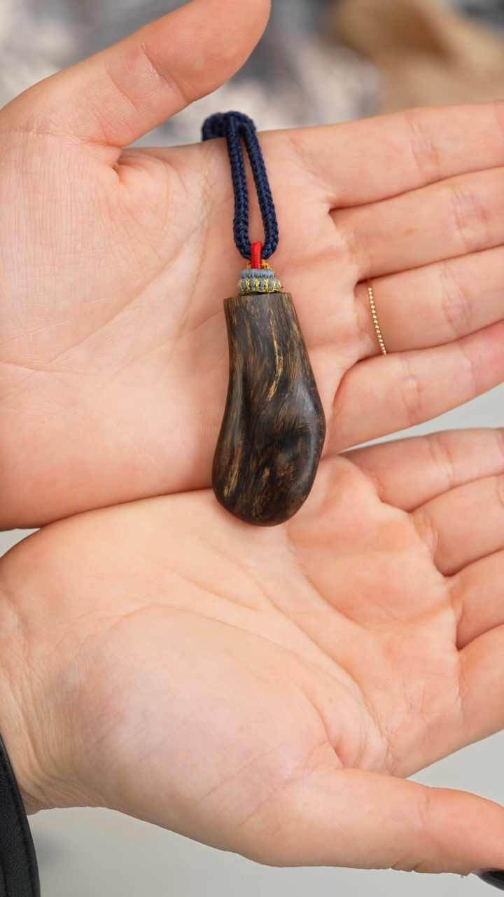 沉香沉香碎屑东马沉水老沙巴随形 7.3g