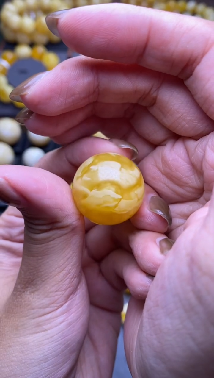 【闪购商品】琥珀裸石未镶嵌 大小姐珠宝严选61