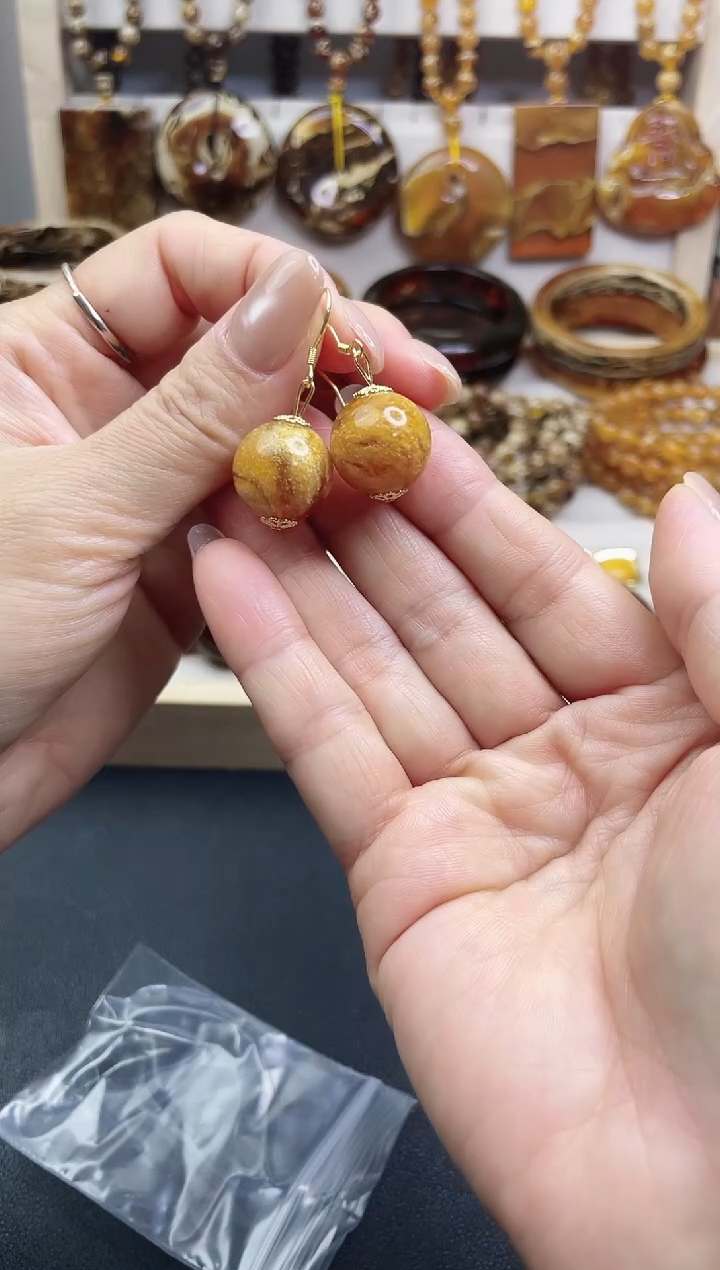 无非金属玉*金沙蜜卡15耳坠