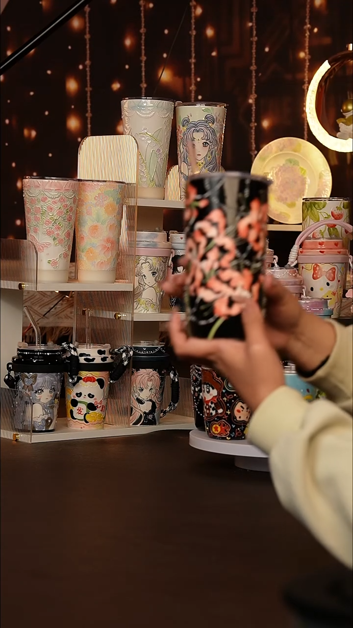 （玉泥）景德镇手工手绘文创陶瓷杯