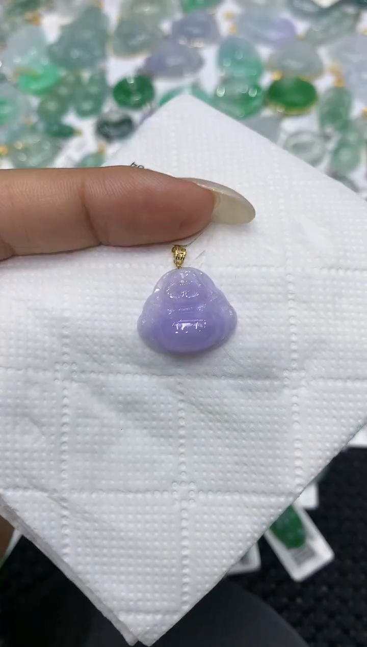 颈饰18K金镶嵌翡翠111111111111