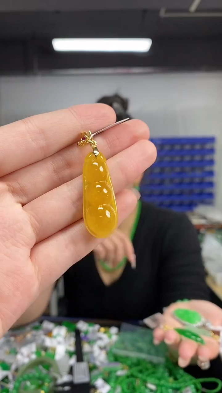 颈饰未镶嵌翡翠闪购链接   多样性发其一颜色微差