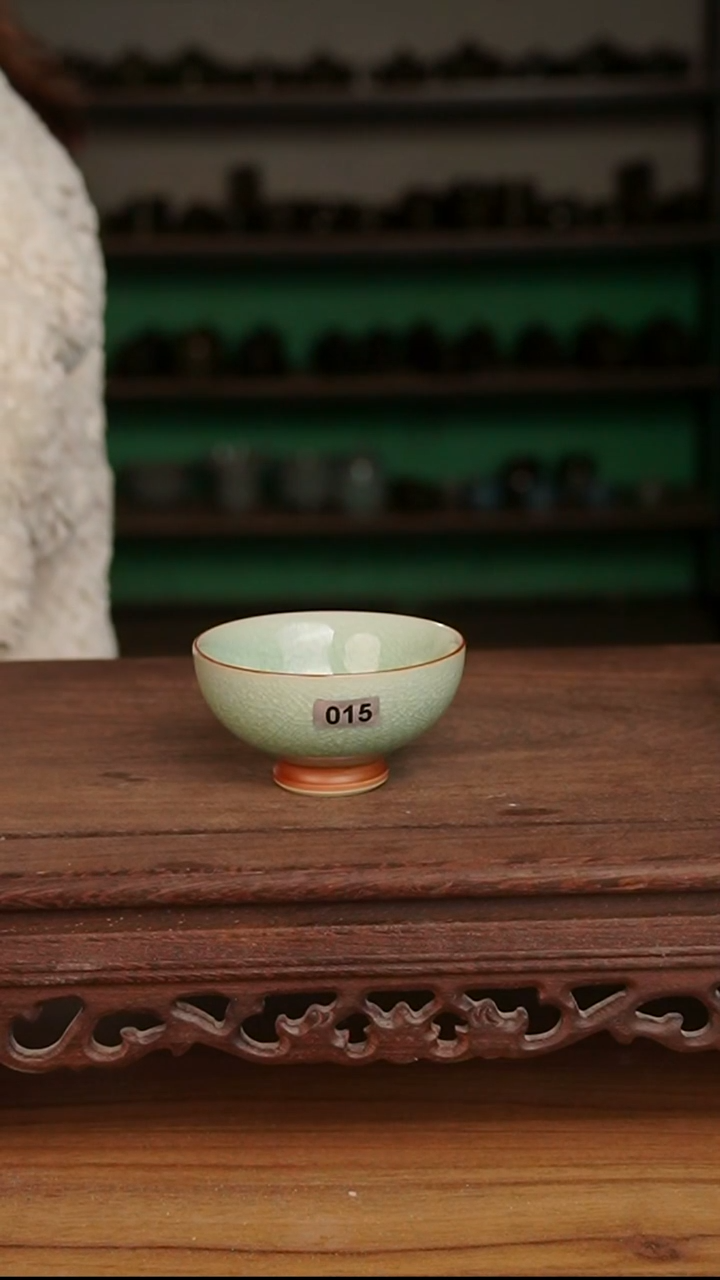 杯015号豆绿冰片高足碗杯