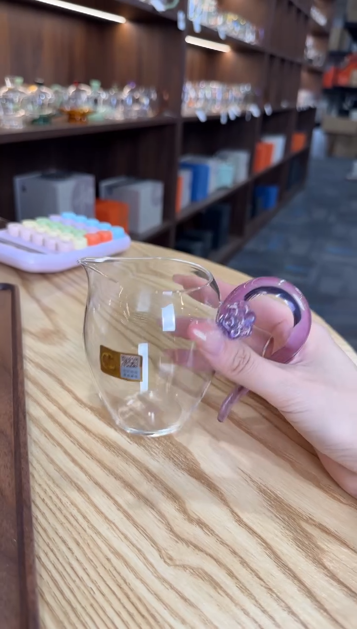 新品破价 YI莲浅紫色