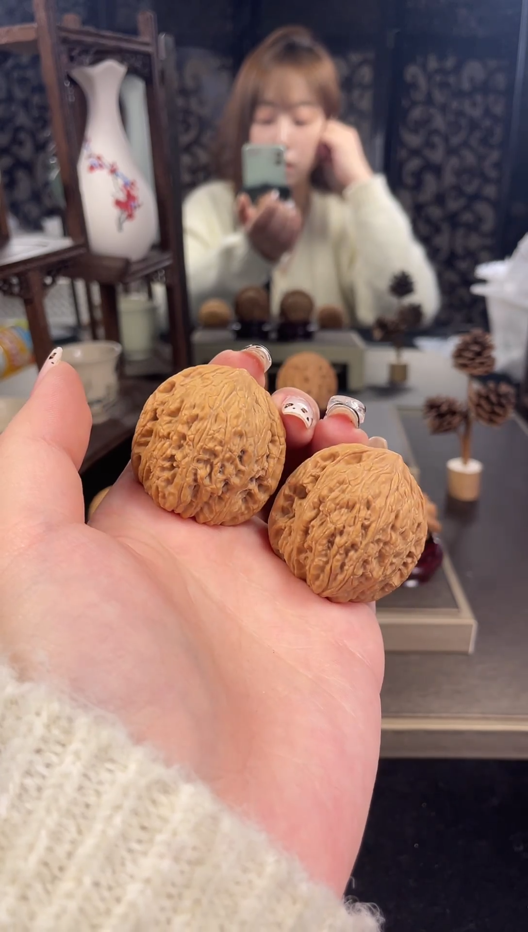 【闪购商品】文玩核桃把件绣球38尺-12