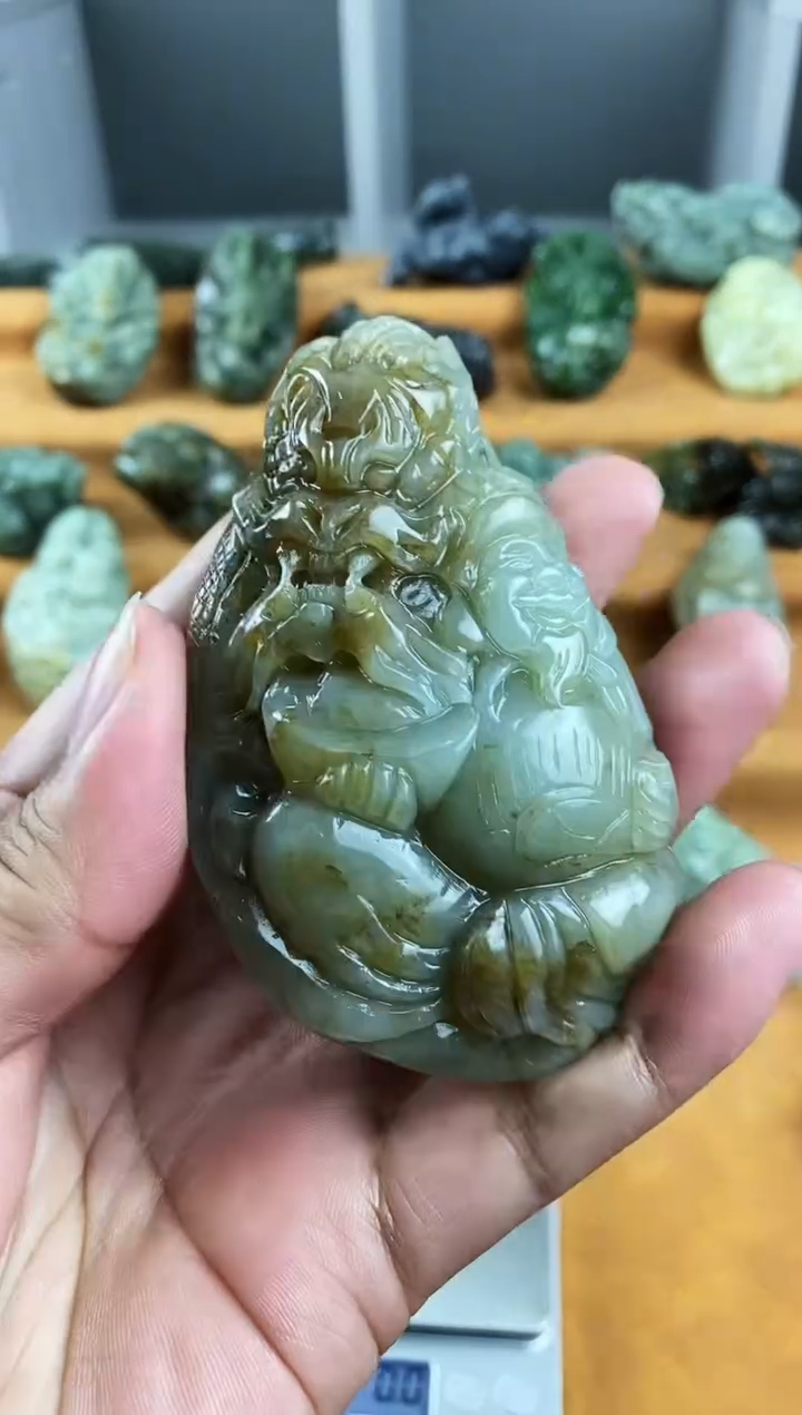 未镶嵌和田玉把件1