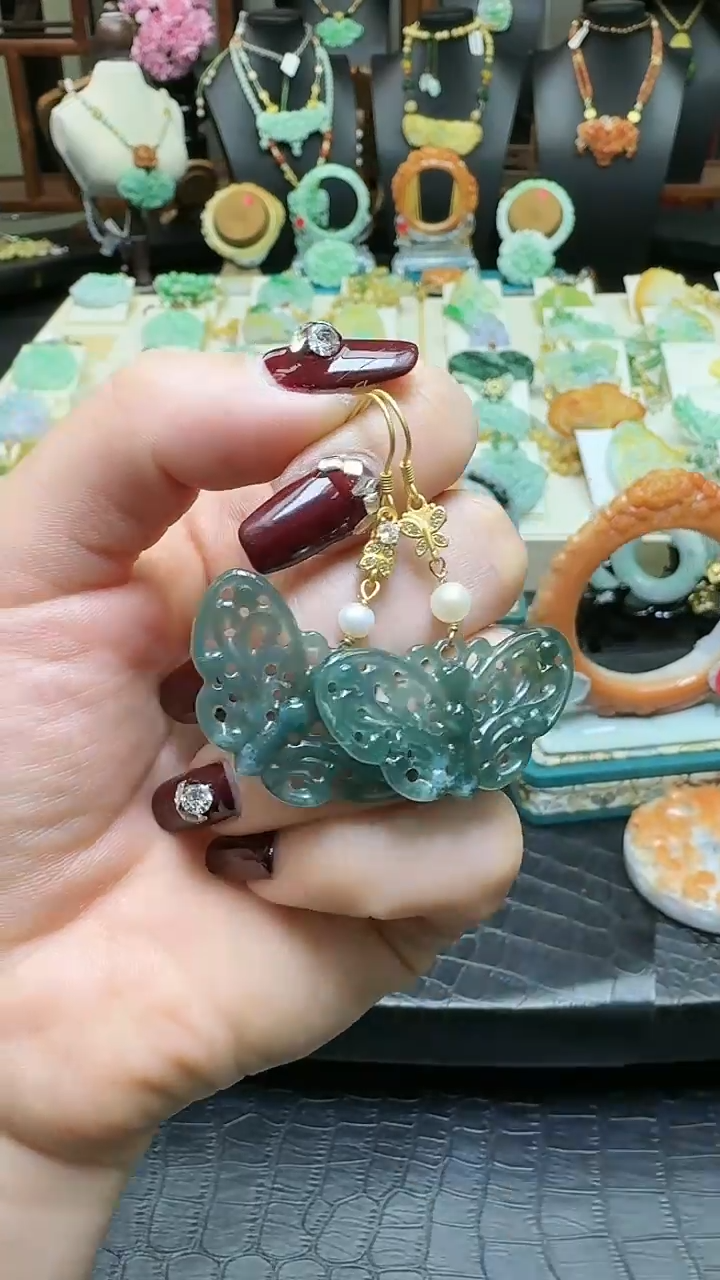 【闪购商品】翡翠耳坠银S925镶嵌天然翡翠蝴蝶耳坠