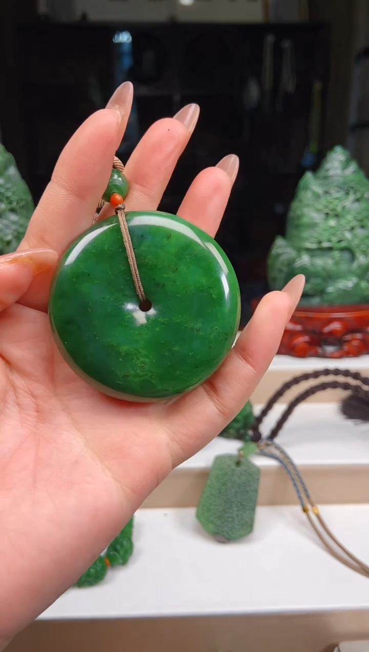 【闪购商品】和田玉挂件未镶嵌1