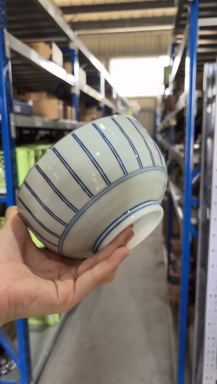 瓷（B）縞十草紋 丼（B）縞十草紋 丼