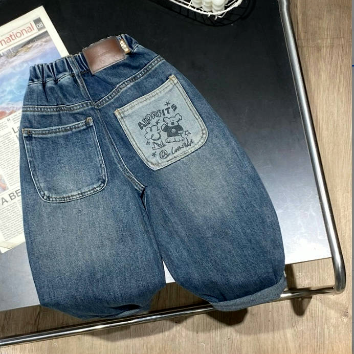 【小潮童】Q65男童秋季2025新款休闲儿童春秋款后袋小熊软牛仔裤805
