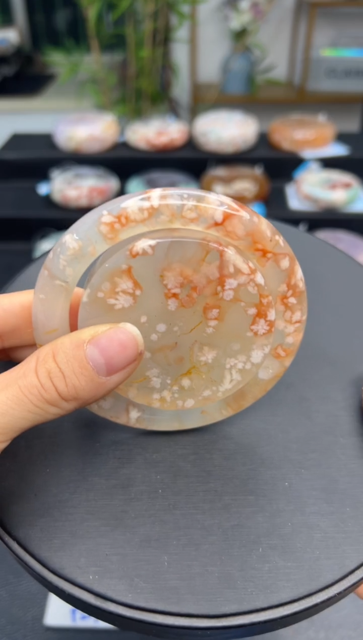 【闪购商品】石英质玉手镯未镶嵌A1363(60圈赠送镯心)