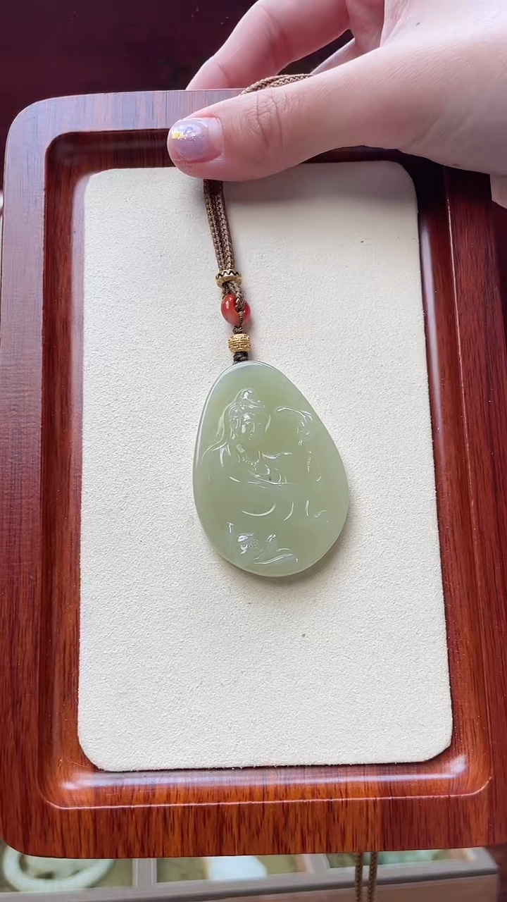 【闪购商品】和田玉挂件未镶嵌观音牌尺寸约52*36mm+