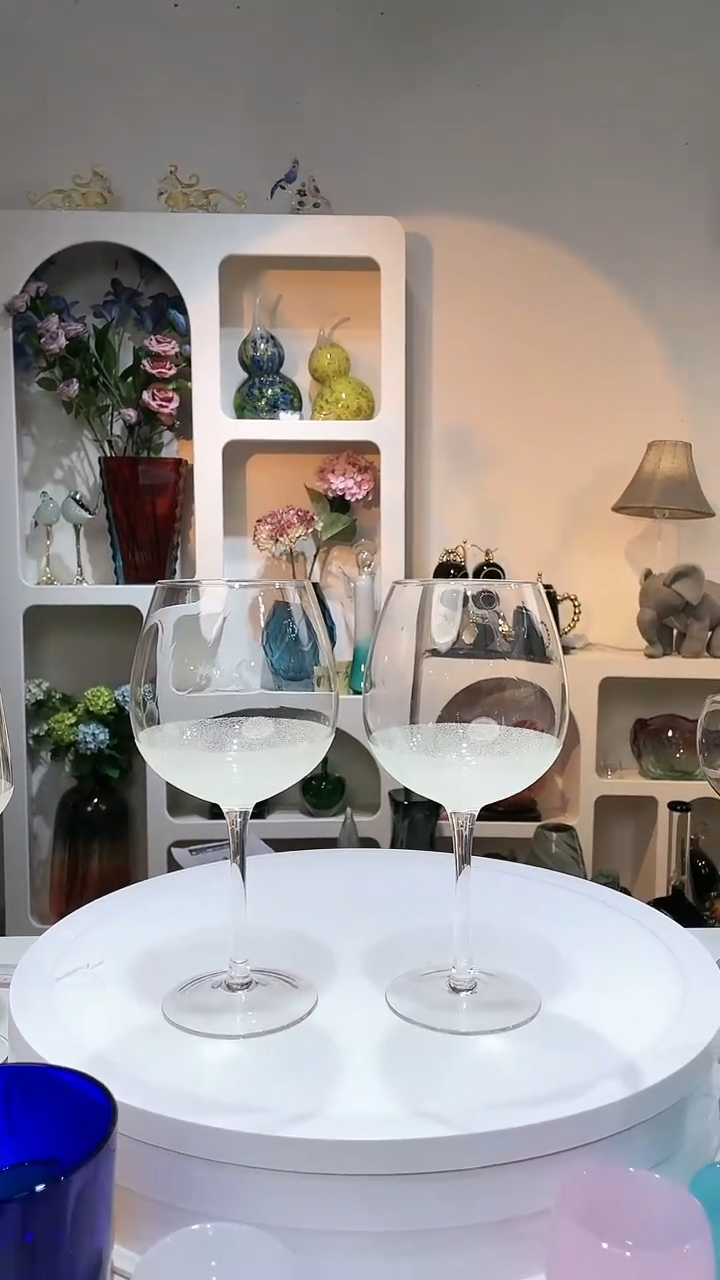 【闪购商品】水晶玻璃2只白彩石点红酒杯