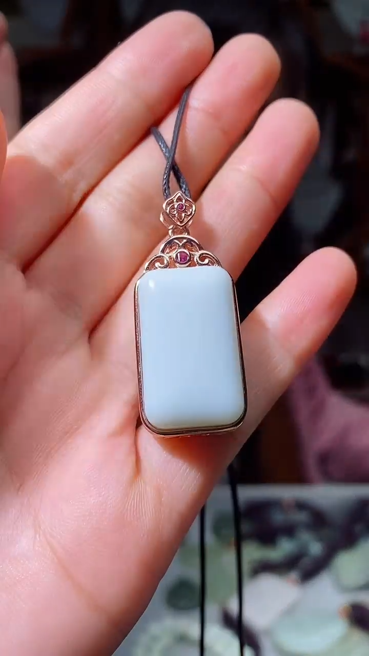 【闪购商品】和田玉挂件未镶嵌1