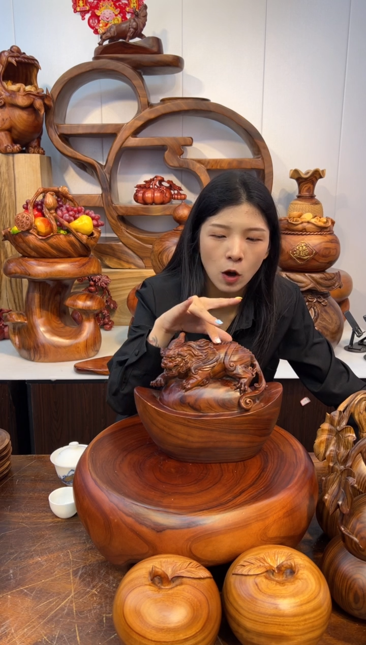 木香樟木元宝貔貅摆件