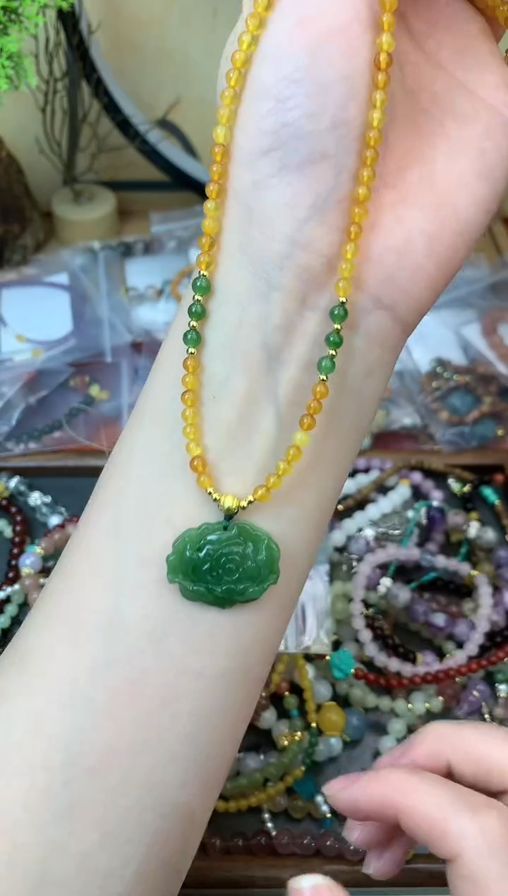 【闪购商品】蜜蜡颈饰未镶嵌262手串