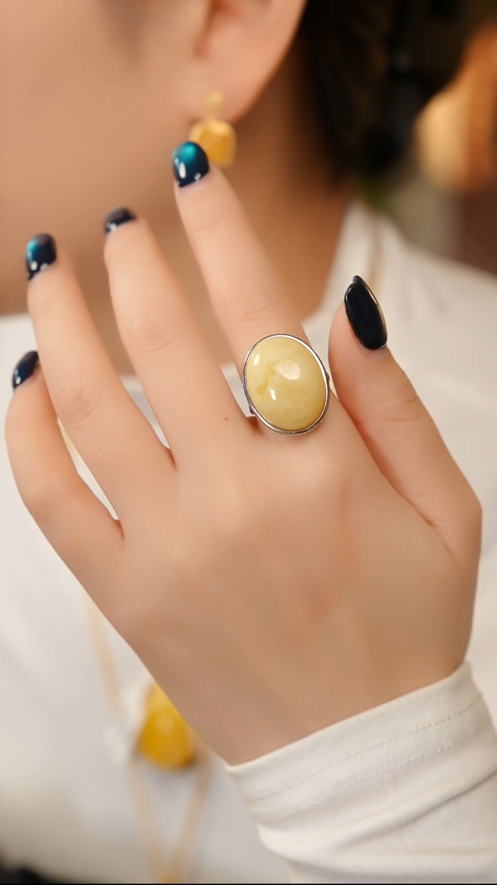 银S925镶嵌蜜蜡戒指戒指