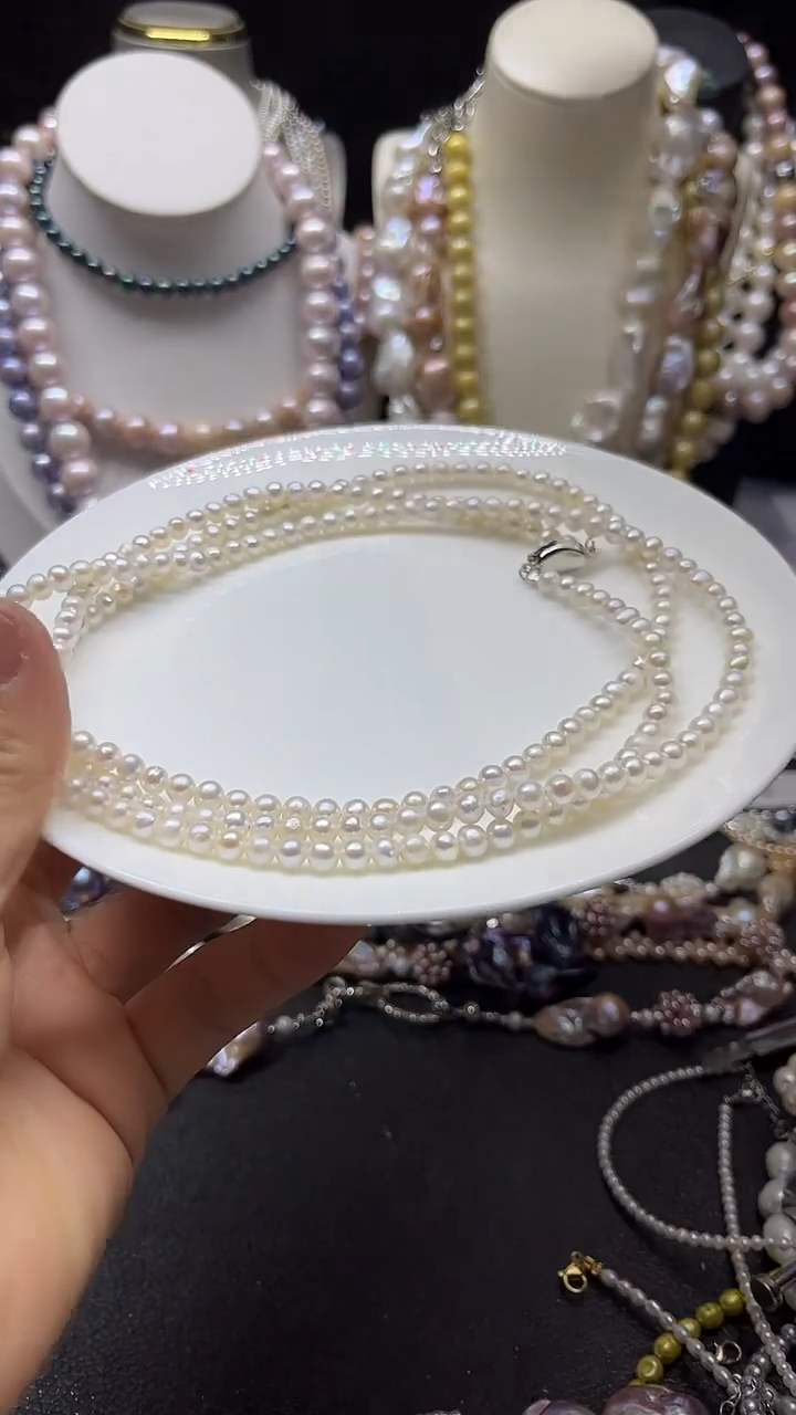 颈饰未镶嵌淡水珍珠多人