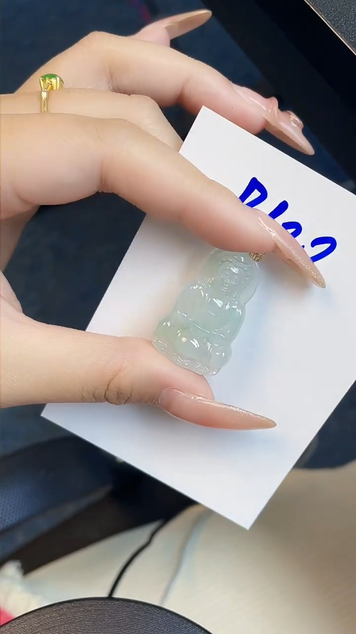 【闪购商品】翡翠颈饰18K金镶嵌00000000