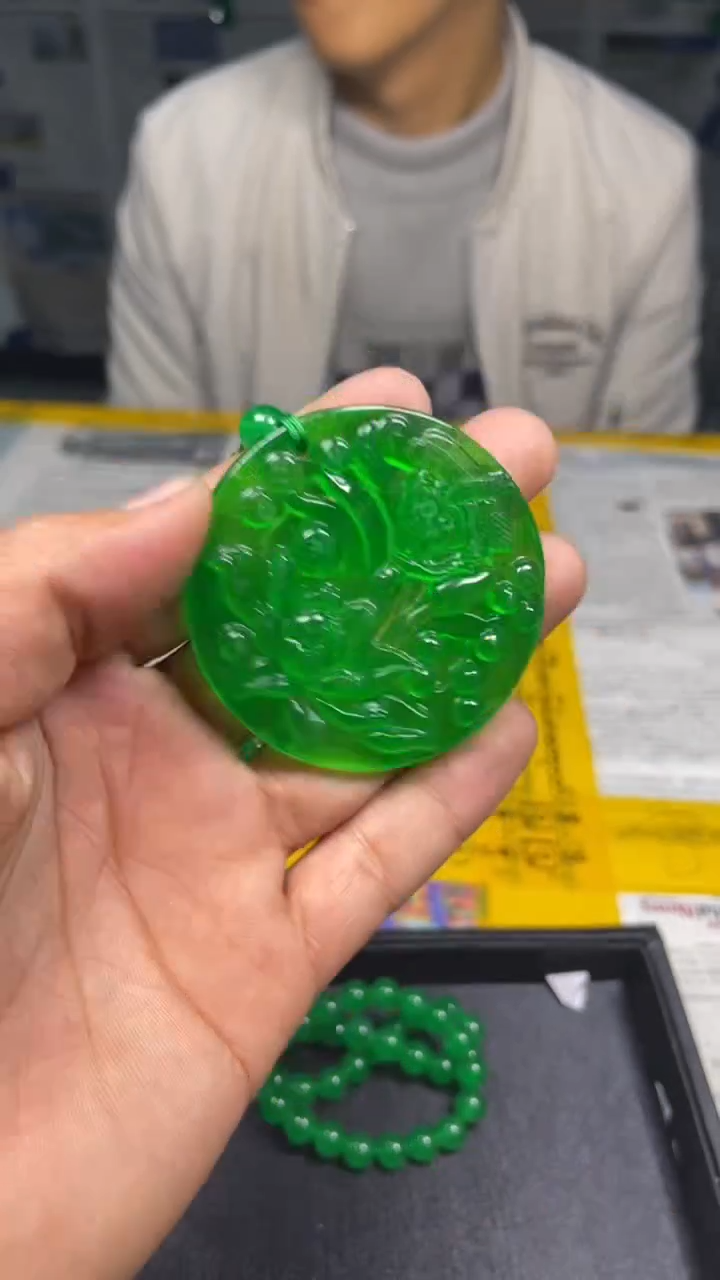 时尚精美高端吊坠圆牌23