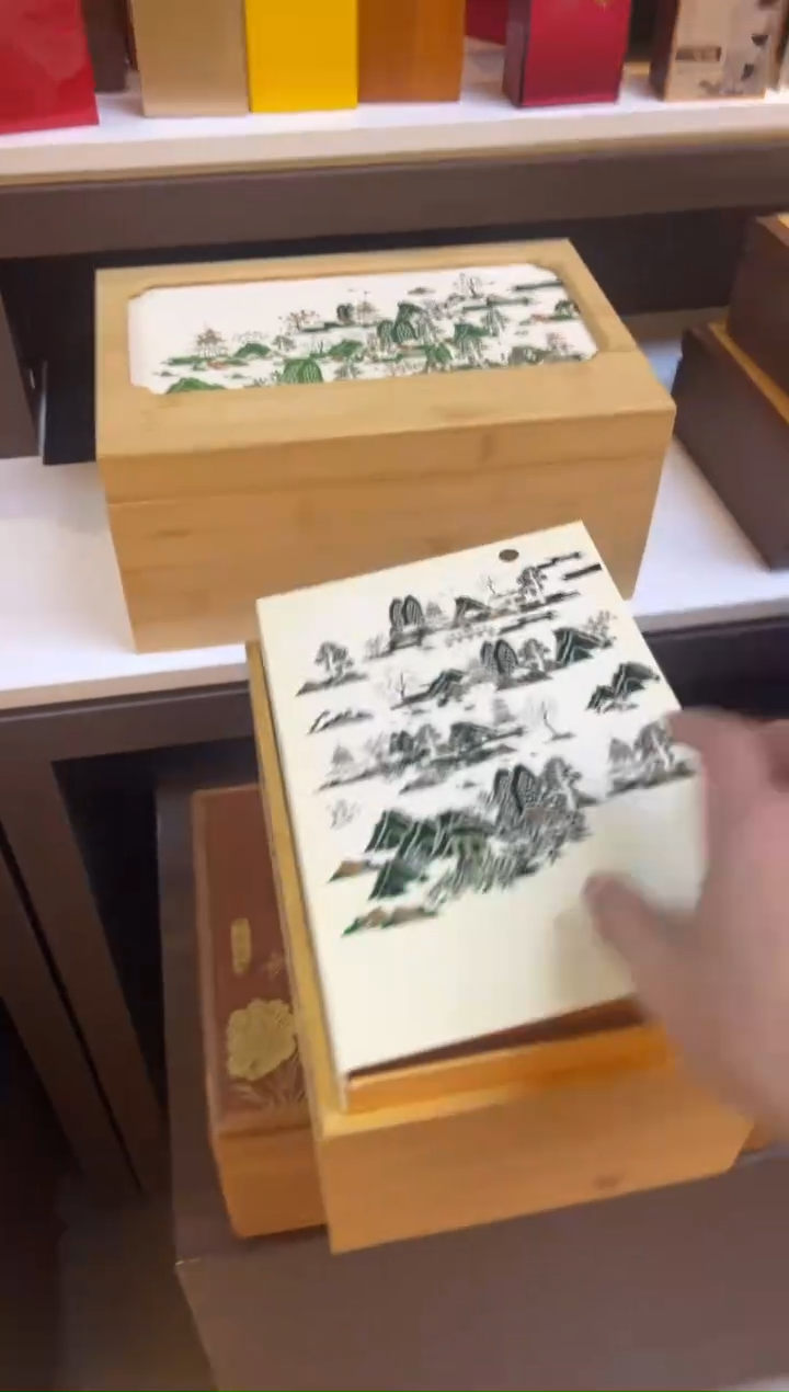 绿茶双扣打开单陶瓷罐