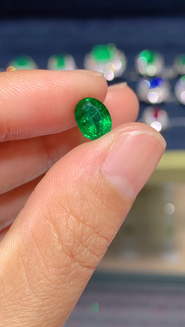 【闪购商品】祖母绿裸石未镶嵌1.36CT  沃顿
