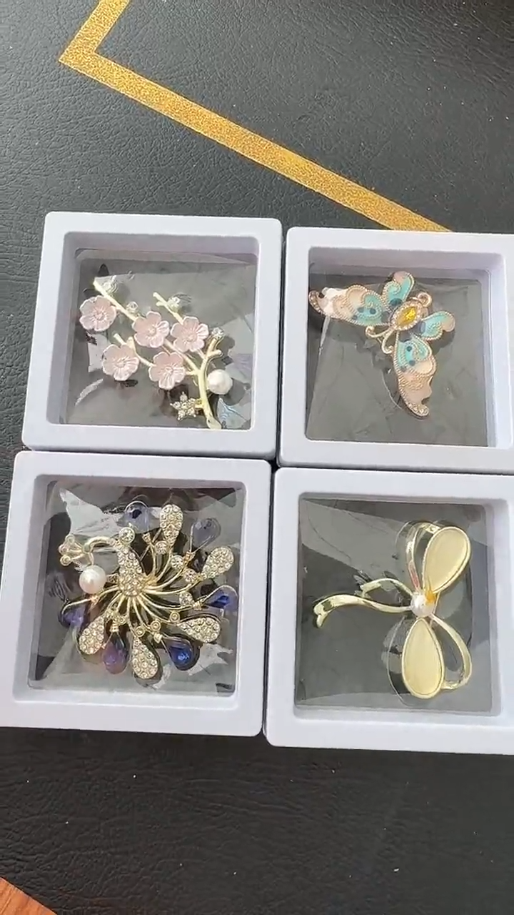 银S925镶嵌荣倩淡水珍珠胸针