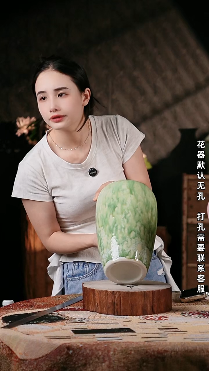 摆件景德镇高温陶瓷微瑕花器*