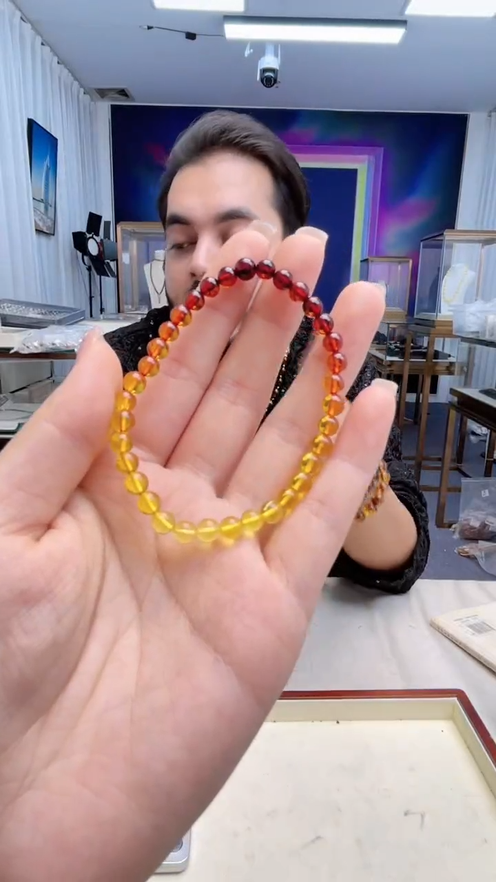 【闪购商品】琥珀手链未镶嵌多样性发其一