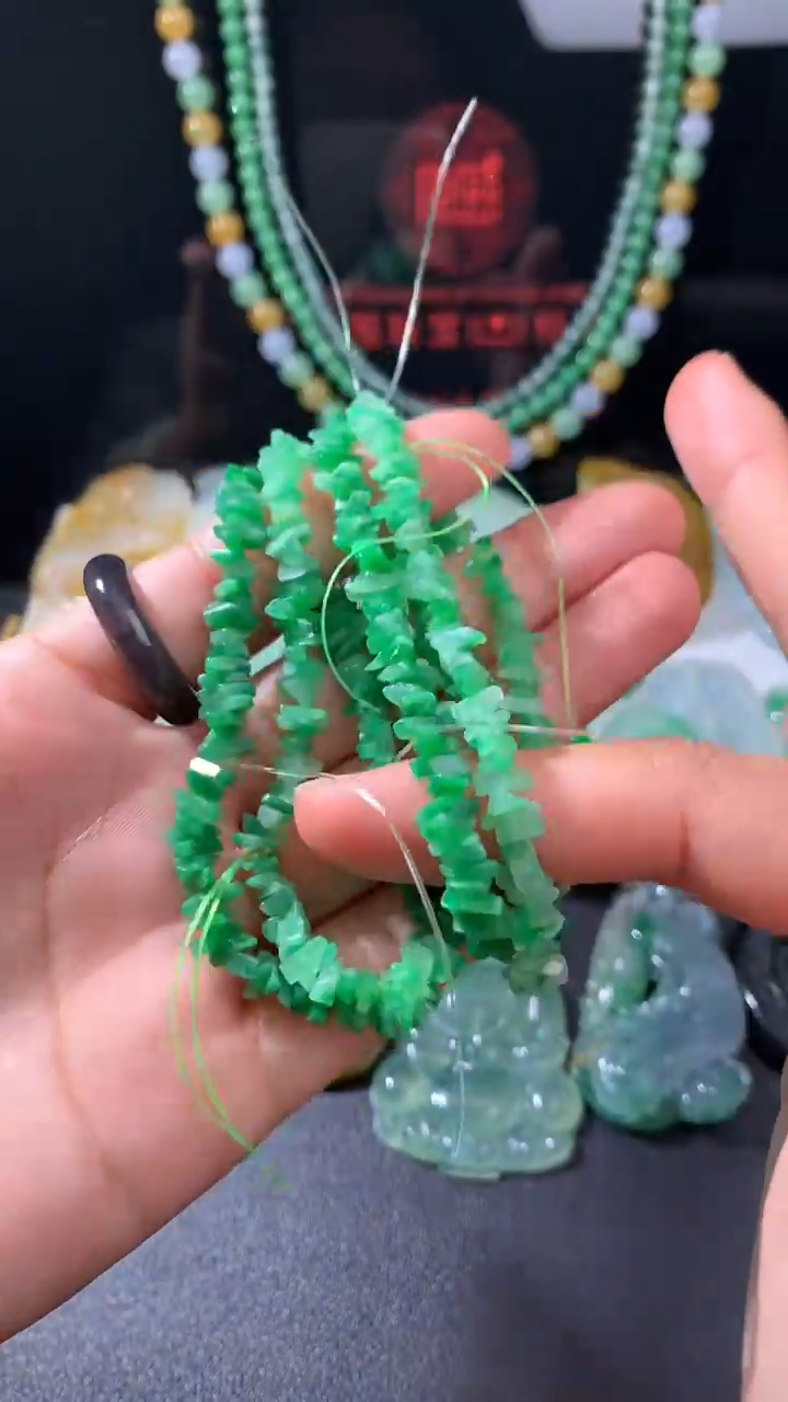未镶嵌定制翡翠    多样性发货一条发