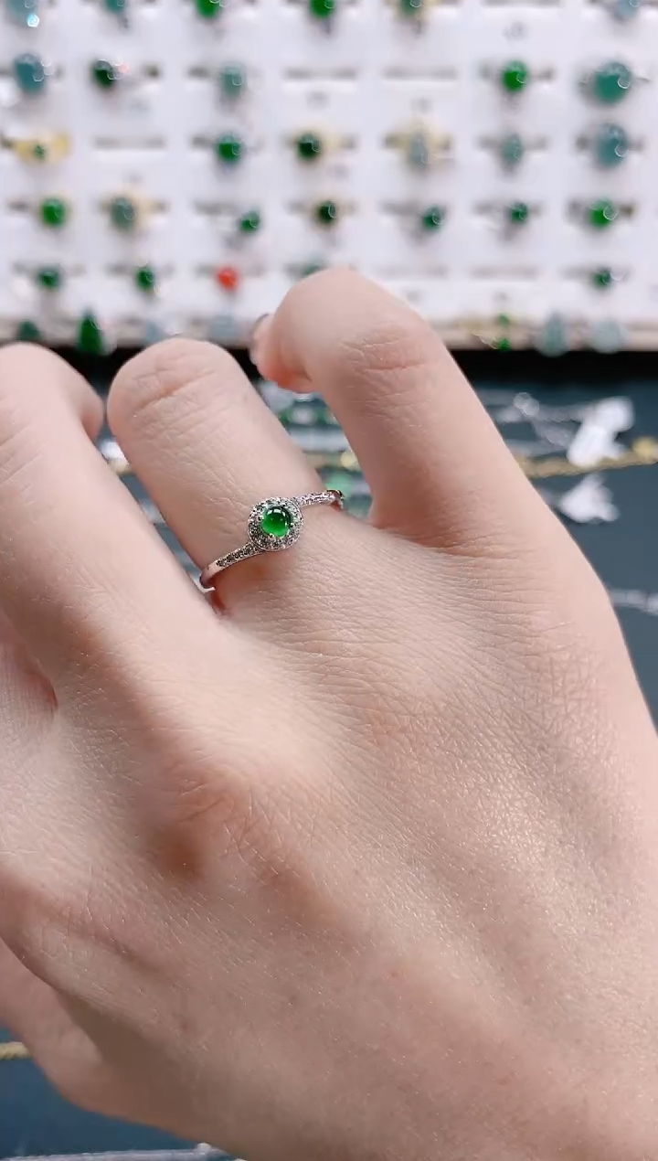 【闪购商品】翡翠戒指银S925镶嵌天然翡翠