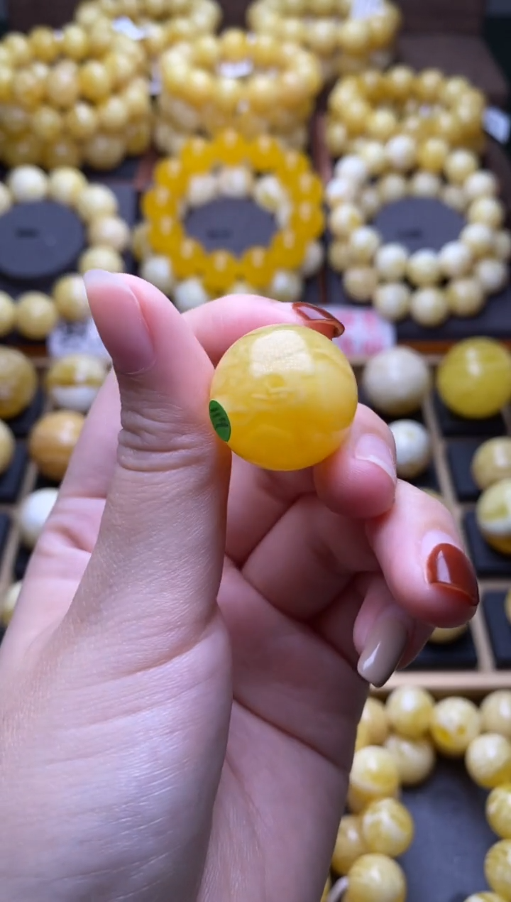 【闪购商品】琥珀裸石未镶嵌大小姐珠宝27