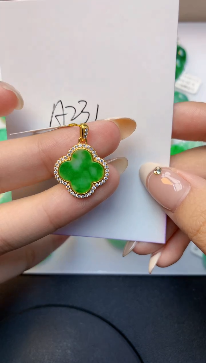 颈饰未镶嵌翡翠天然A货翡翠百元以上9元证书费自理