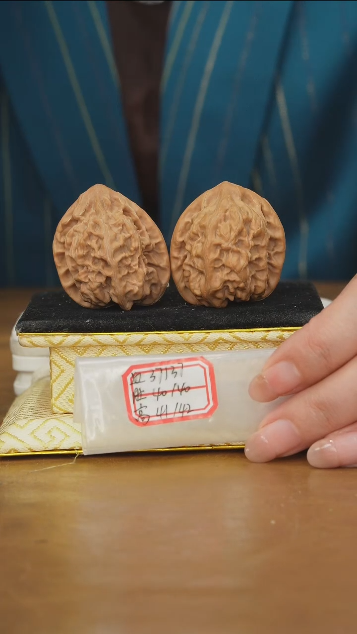 把件文玩核桃马蹄