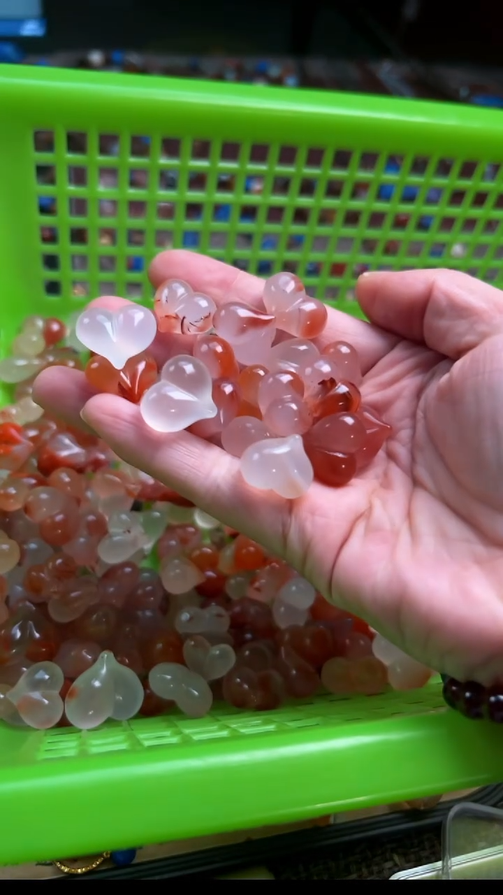 未镶嵌配件南红玛瑙南红爱心屁桃物品多样性任发其一