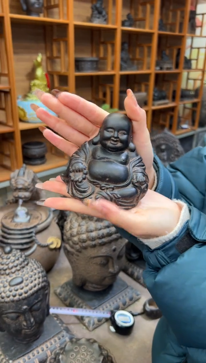 陶土【火山泥】未来佛