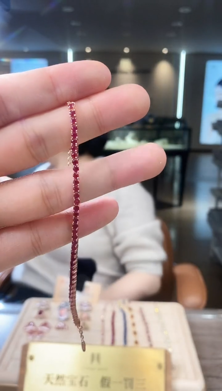 【闪购商品】红宝石手链银S925镶嵌09
