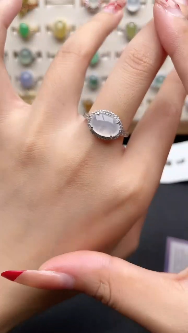 【闪购商品】翡翠戒指银S925镶嵌一物一证一礼盒