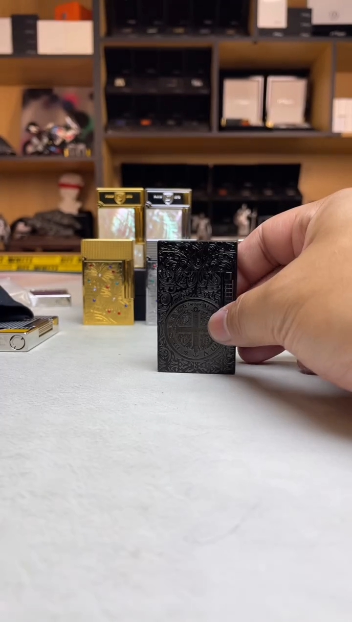 【黑屋奢品】打火机专用编码23