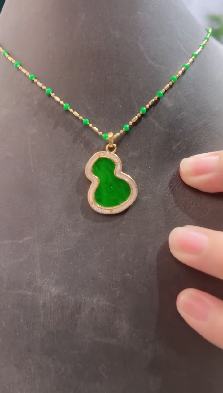 【闪购商品】翡翠颈饰银S925镶嵌888888888