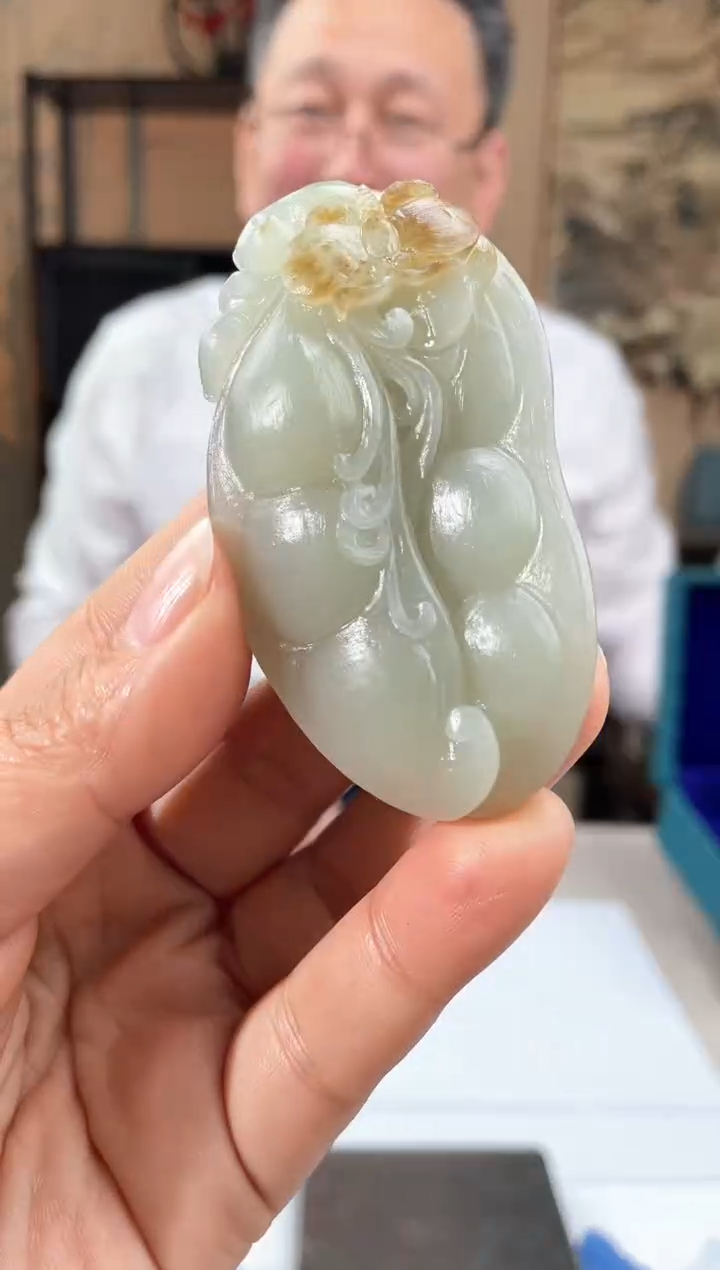 【闪购商品】定制和田玉多样性发货拍一发一09168