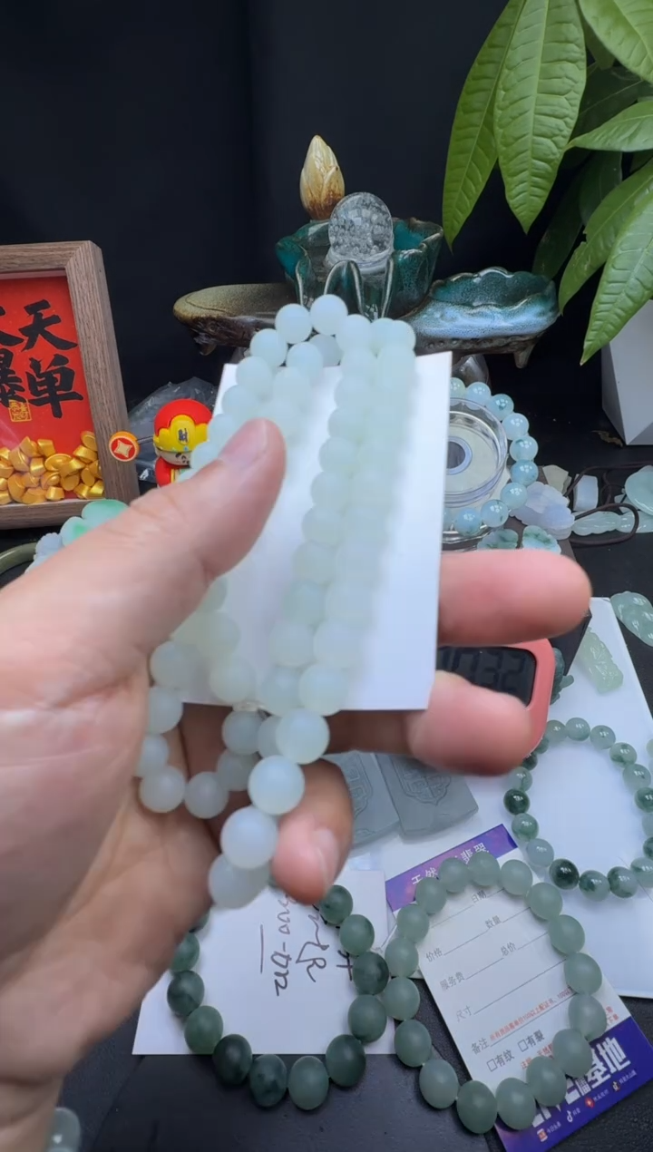 未镶嵌定制翡翠翡翠