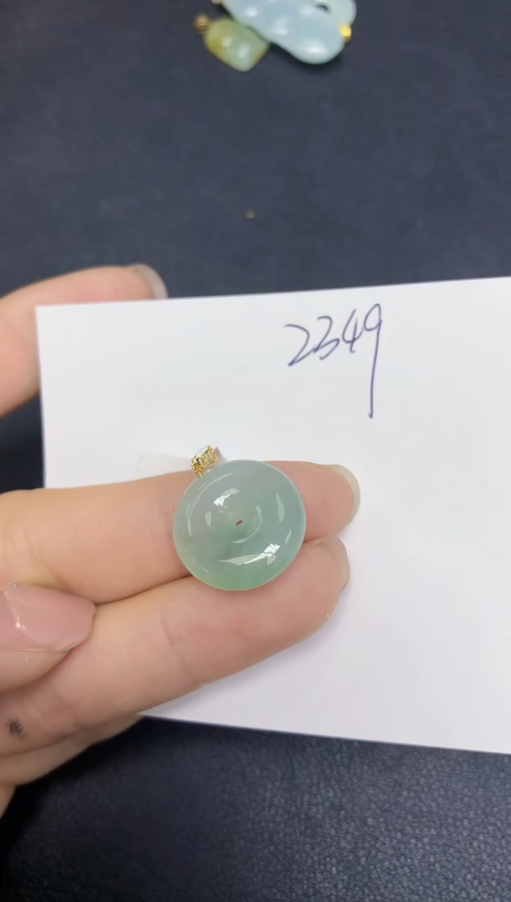 【闪购商品】翡翠挂件18K金镶嵌 天然翡翠A货