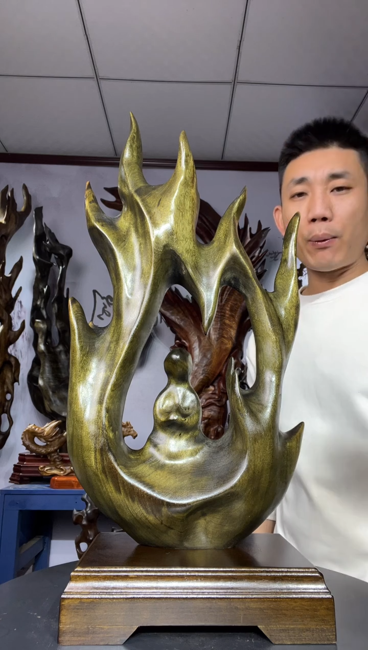 金丝楠木雕款行***光金丝楠木工艺品摆件