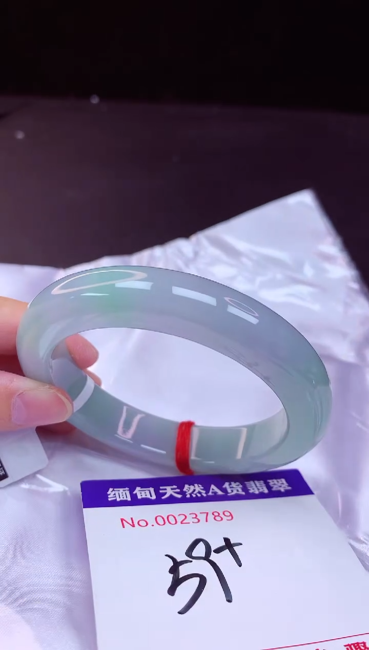 翡翠手镯未镶嵌59+             