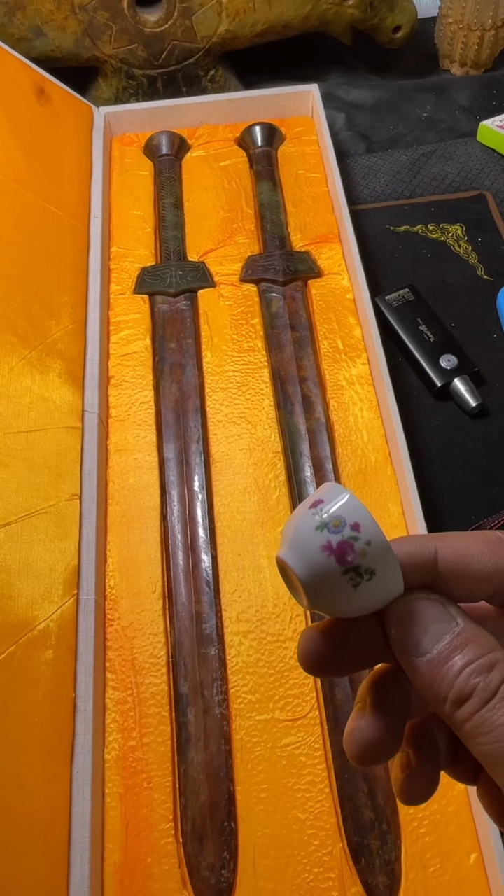 瓷片火****.摆件主播推荐好物