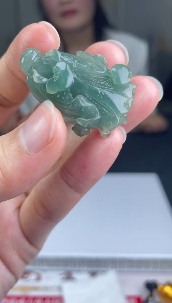 【闪购商品】定制翡翠未镶嵌01-14HDJT0134621